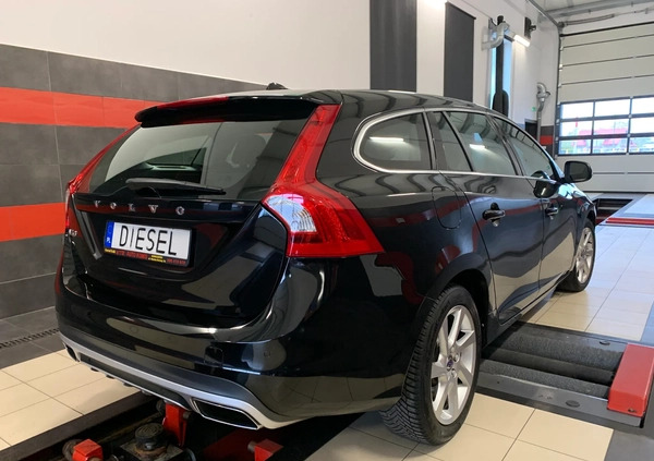 Volvo V60 cena 46500 przebieg: 180000, rok produkcji 2016 z Kalety małe 121